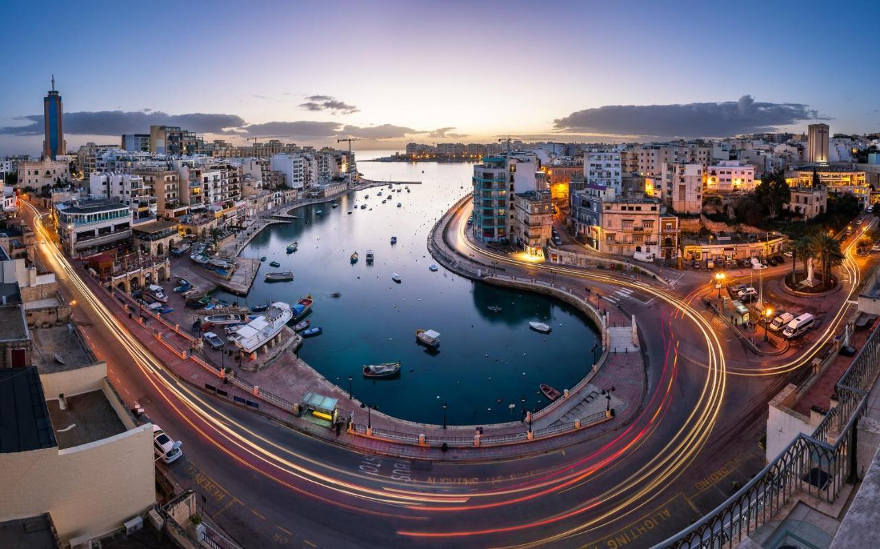 Perfect Location, Modern 2Br Apartment Sliema Luaran gambar