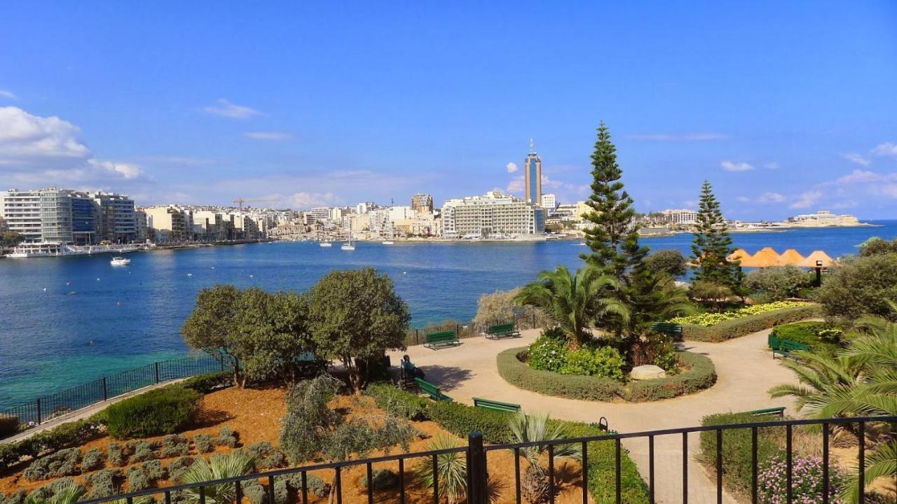 Perfect Location, Modern 2Br Apartment Sliema Luaran gambar