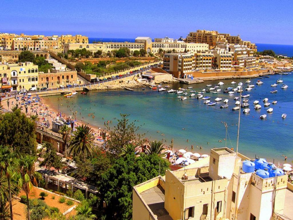 Perfect Location, Modern 2Br Apartment Sliema Luaran gambar